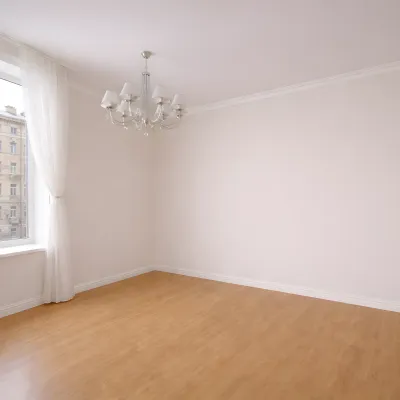 Remont Kvartiry Na Mikhaylova Svetlaya Komnata