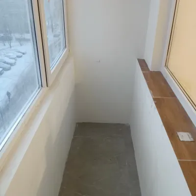 Remont Kvartiry Na Siren Bulvare Plitka Na Krytom Balkone